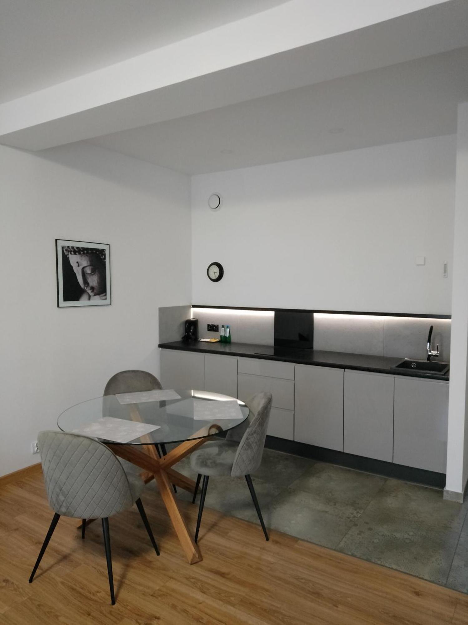Apartamenty Lawendowy Zakatek 5 Opole Eksteriør bilde